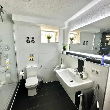 شقة Modernes Mit Terrasse Und Highspeed Internet Zwischen Aalen Und Schwaebisch Gmuend *
