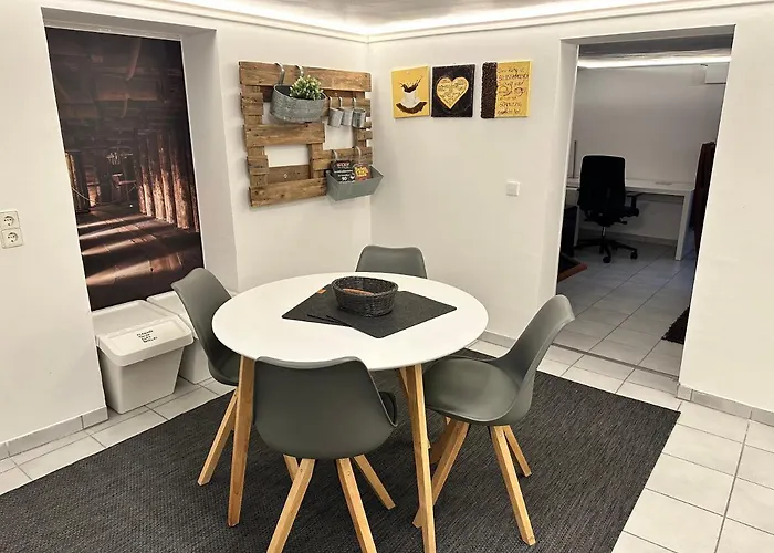 Modernes Mit Terrasse Und Highspeed Internet Zwischen Aalen Und Schwaebisch Gmuend 아파트 Goggingen